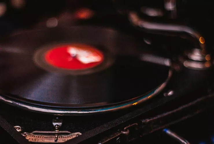 Este día se lanzó la canción que cambió la industria musical.jpg