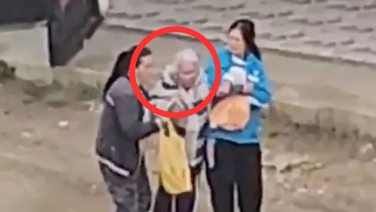 Video de ataque a abuelita enciende alerta; autoridades atienden el caso en Colombia
