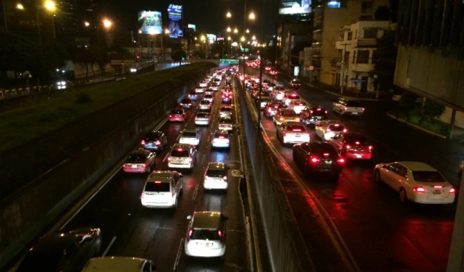 Debido a trabajos del Viaducto Elevado Bicentenario, la noche de este sábado 8 de noviembre cerrarán Periférico Norte