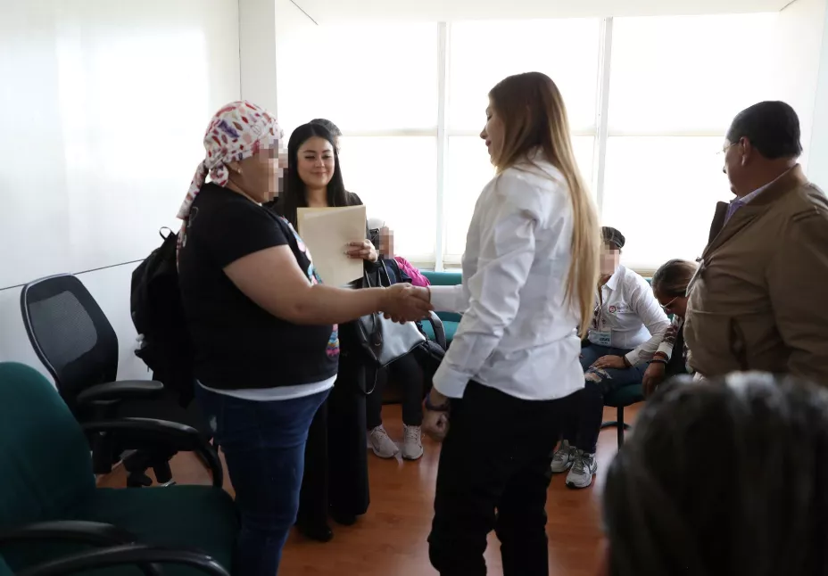 IMSS paciente con cáncer.jpg