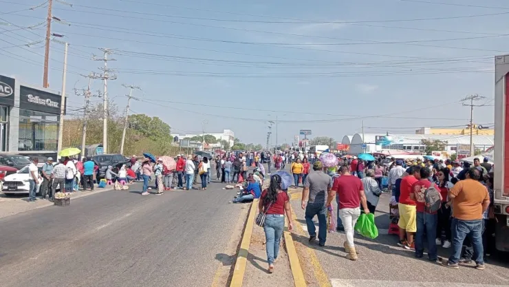 Marcha de la CNTE: Magistrados se manifestaron en Oaxaca y dejaron a miles sin clases