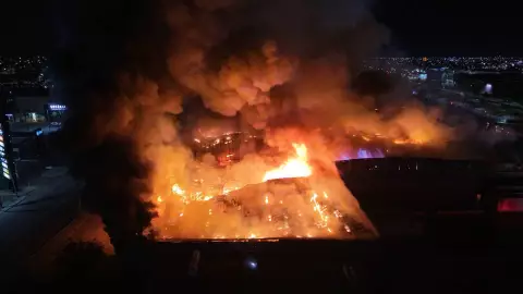 VIDEO: Así fue el BRUTAL incendio de Sam’s Club en Hermosillo; esto se sabe
