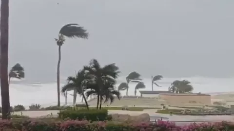 El fuerte impacto de “Norma” en Baja California Sur