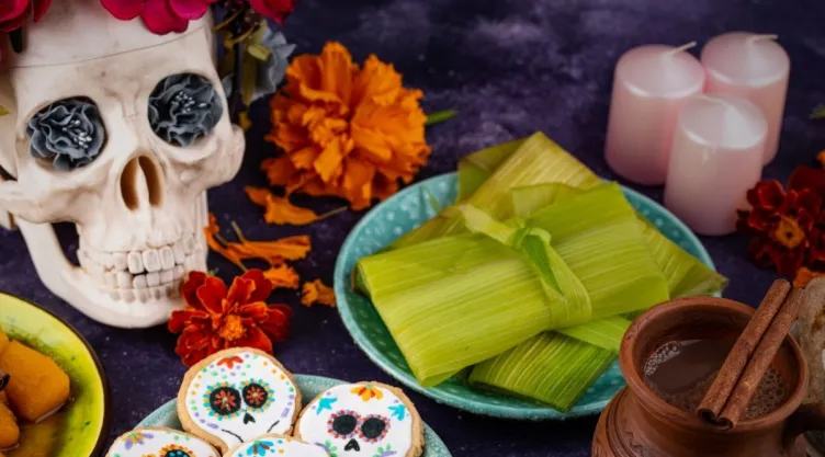 Ideas DIY 3 ideas para hacer un tamal de dulce fácil y compartir en tu ofrenda de Día de Muertos.jpg