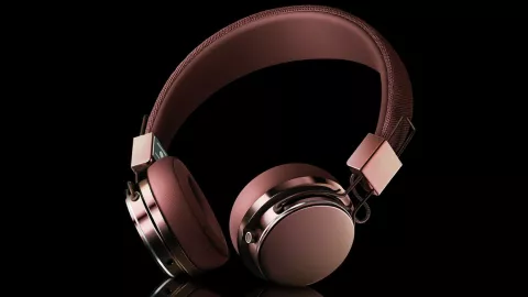 Por este motivo no debes escuchar música antes de dormir