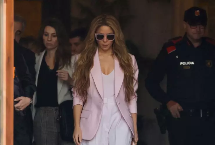 Shakira pagará millonaria multa por fraude