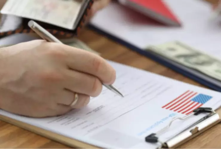 ¡OJO! Este es el sueldo MÍNIMO que necesitas para que te aprueben la Visa Americana