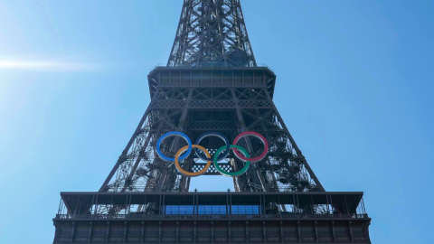 Aros Juegos Olímpicos en Torre Eiffel 2024
