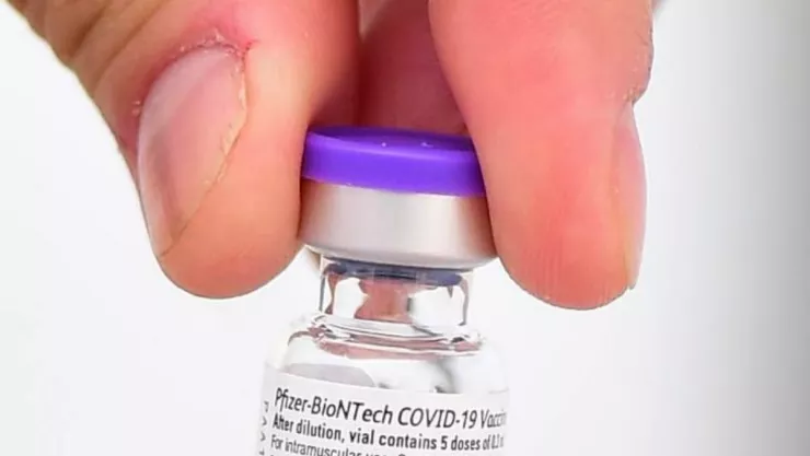 M&eacute;xico inicia la aplicaci&oacute;n de la PfizerBioNTec, la primera vacuna autorizada contra la Covid-19. 