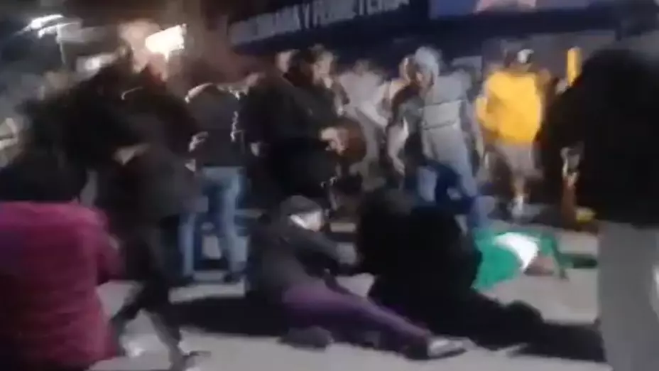 Conductor atropella a peregrinos en Hidalgo, Nuevo León HOY 8 de diciembre