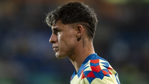 Esposa del Chicote Calderón confirma su separación con el futbolista del América