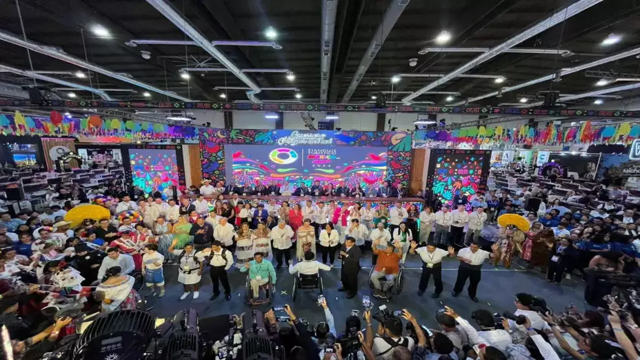 Transporte turístico contribuye al fortalecimiento del turismo interno en México.jpg