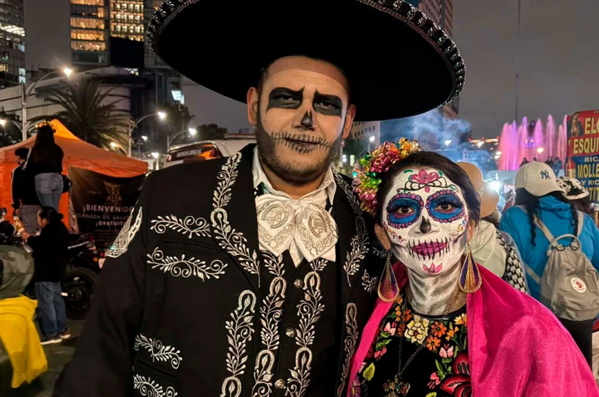 mega_procesion_catrinas_2026_parejas_cdmx.jpg