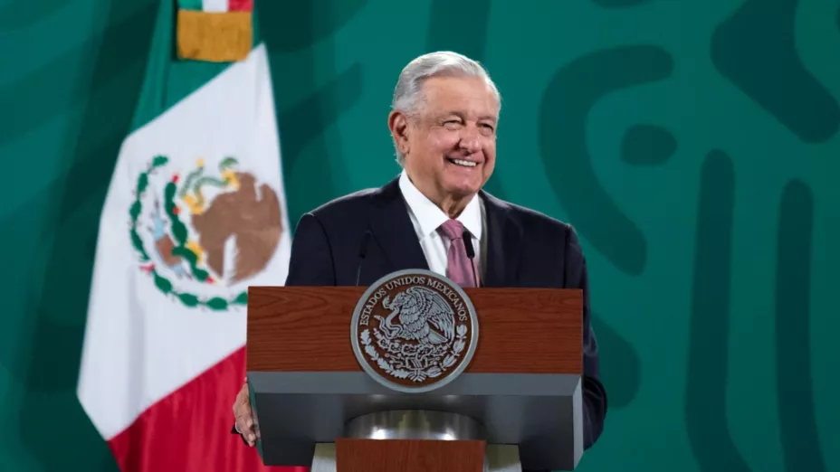 AMLO 07 SEP 2021 LOTENAL 15 SEPTIEMBRE PARA ATLETAS OLÍMOPICOS Y PARALÍMPICOS.jpg