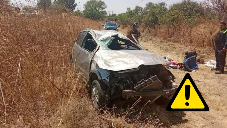 Familia de Aguascalientes se accidente en Zacatecas hoy 26 de abril