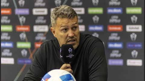 Oscar García, t&eacute;cnico de Chivas