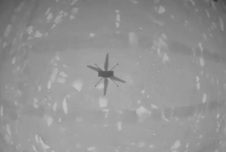 helicóptero Ingenuity de la NASA realizó su primer vuelo en Marte