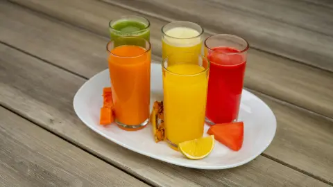 Los jugos naturales aportan vitaminas y antioxidantes