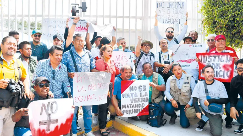periodistas_tercera.jpg