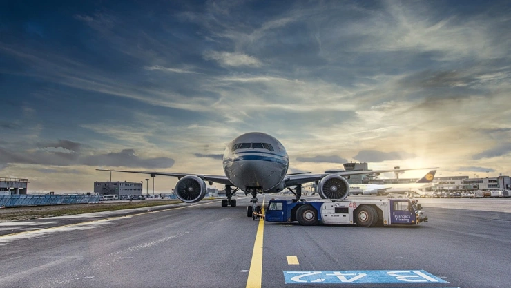 Aerolínea niega a atleta transportar su bicicleta