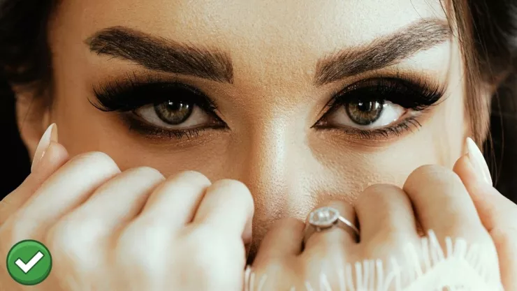 Los 3 mejores tips para combinar sombras y pestañas según la forma de tus ojos, según la IA.jpg