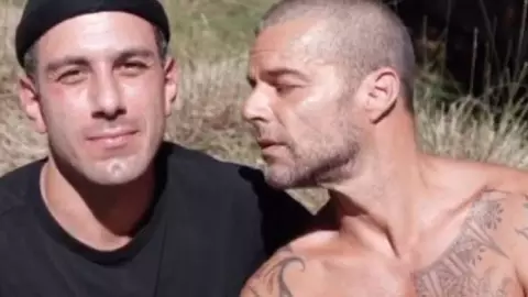 Revivimos el apasionado video que protagonizó Ricky Martin y Jwan Yosef