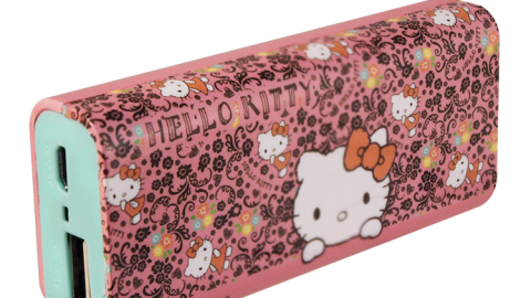 Con el Powerbank de Hello Kitty tu peque nunca se quedará sin batería / Foto: Cortesía