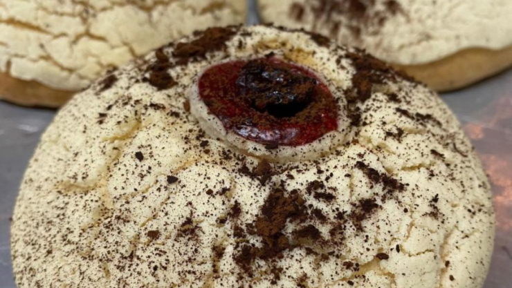 Panaderos crean la Conchatépetl, concha en honor al volcán Popocatépetl.