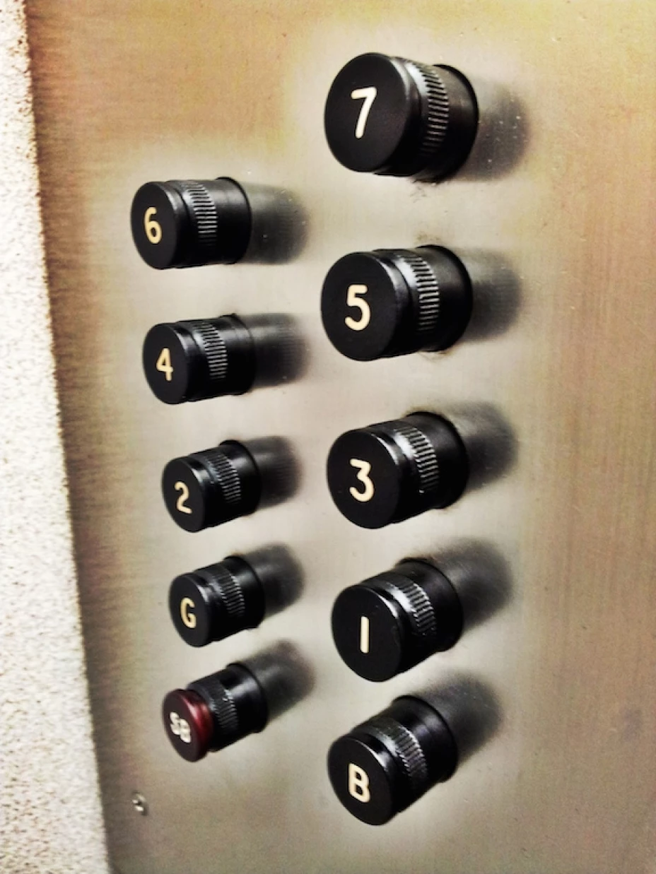 El hombre les deseó un feliz año nuevo antes de morir.