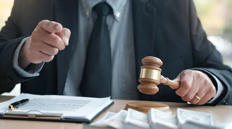 SAT: ¿Por cuánto dinero en efectivo te puede reportar?