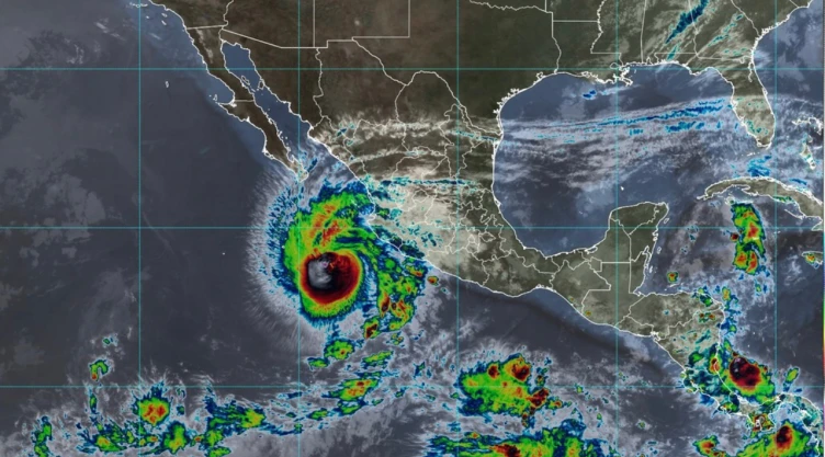 Un huracán acercándose sobre México