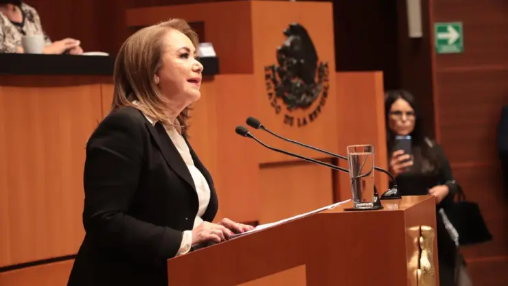 Yasmín Esquivel