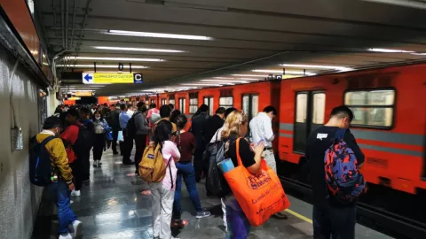 Metro CDMX emite recomendaciones calor