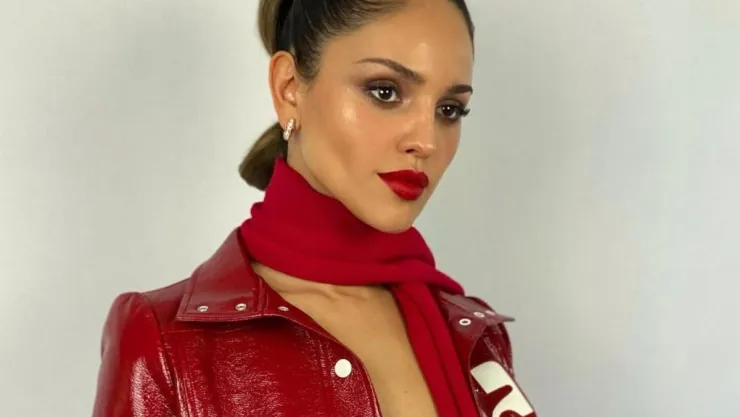 Sobrino defiende a Eiza González para interpretar a María Félix en película.