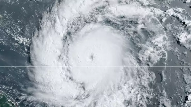 Esta es la NUEVA trayectoria de la tormenta tropical Beryl; prevén que se fortalezca