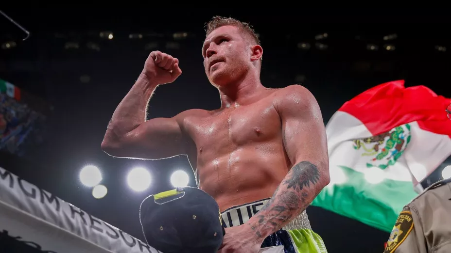 Canelo Álvarez 2 de noviembre de 2019 luego de su victoria sobre Sergey Kovalev semipesado AP Foto John Locher, archivo.jpg