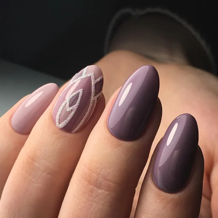 9 diseños de uñas almendradas cortas que te harán lucir muy elegante: las usan las artistas