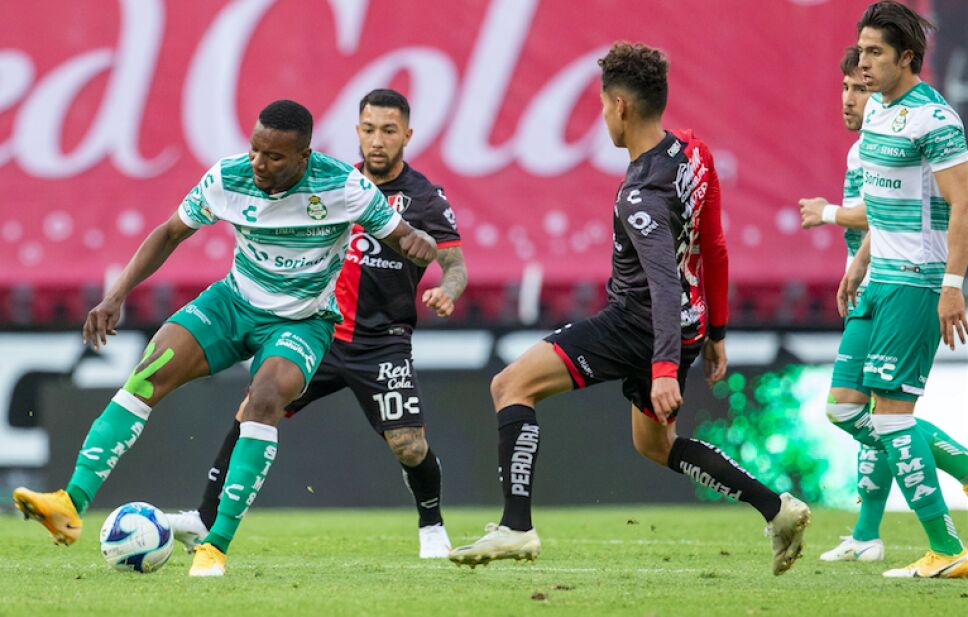 Santos Laguna dejó ir la victoria ante Atlas en el último minuto