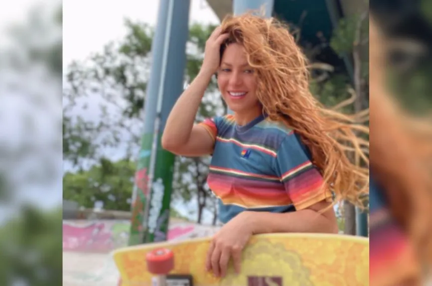 Shakira (2).jpg