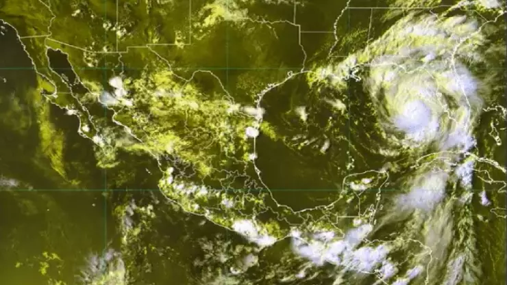 Huracán Idalia ya es categoría 2; ¿tocará tierra en México?