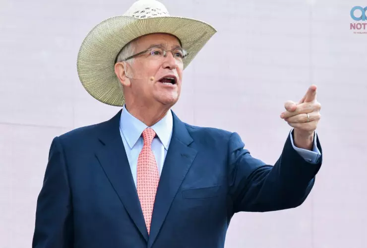 salina pliego desafuero