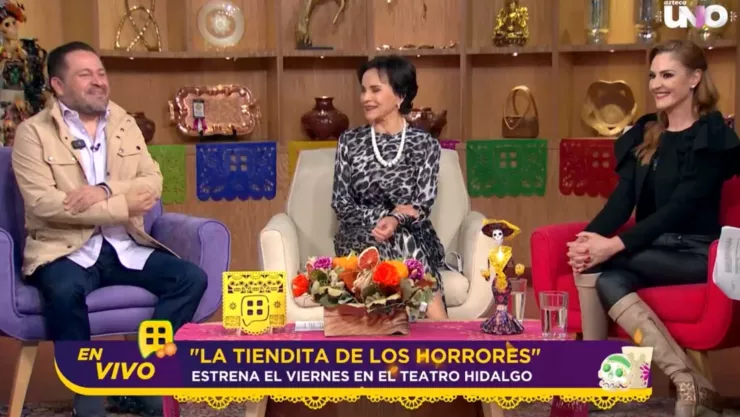 En foro Chantal Andere y Juan Torres hablan sobre “La tiendita de los horrores”.jpg