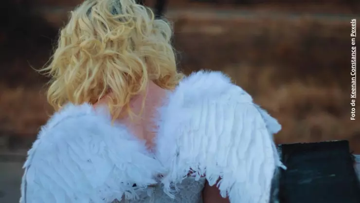 El mensaje del ángel de la hora espejo 10:01.