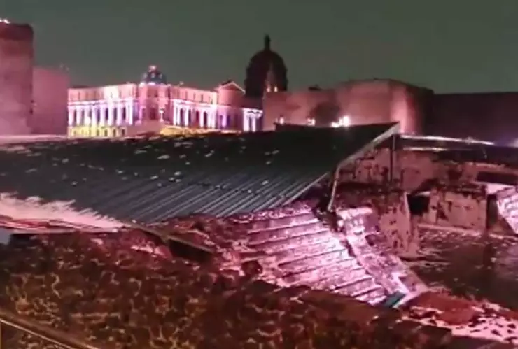 Techo del Templo Mayor se derrumba por fuertes lluvias en CDMX