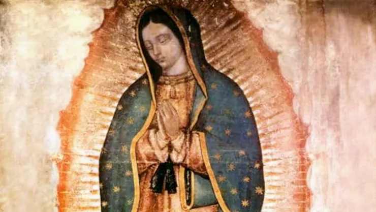 La Virgen de Guadalupe, símbolo de fe y unidad, ilumina el corazón de México.