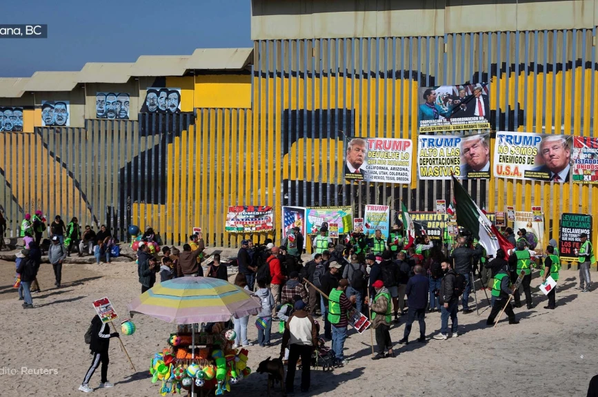 protesta_tijuana_deportacion_masiva_muro_