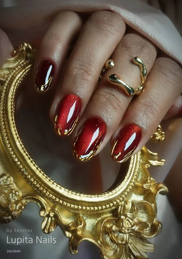 7 modelos de uñas con relieve que te sacarán de apuros si no sabes qué hacerte