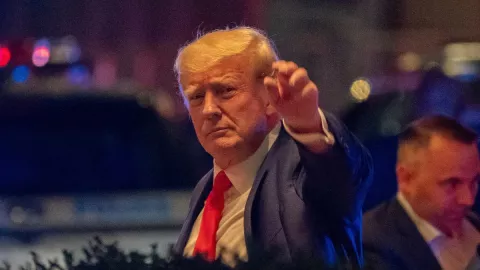 Donald Trump enfrentará cargos por sobornar a estrella porno