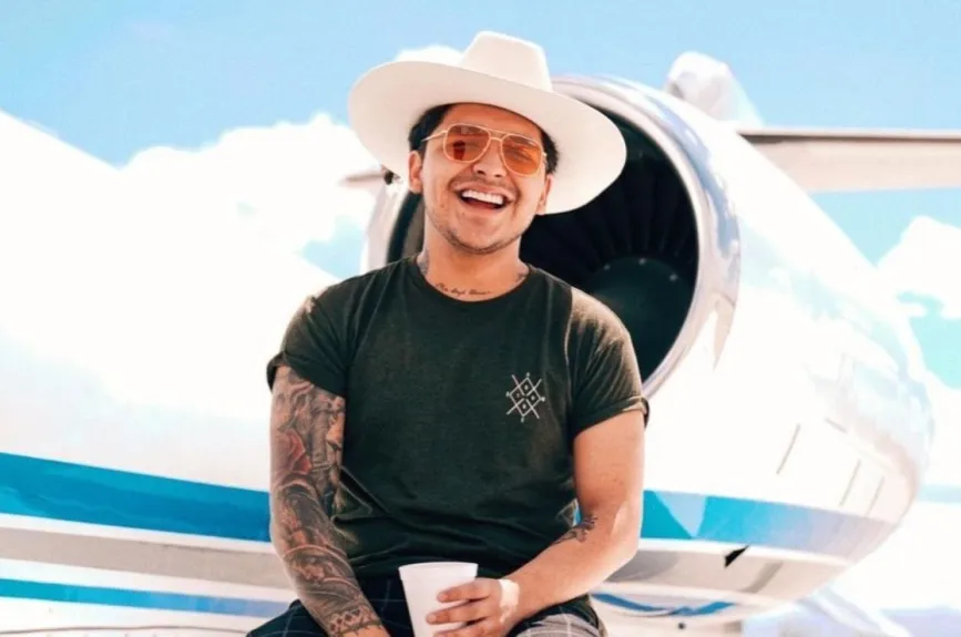 La millonada que pagó Christian Nodal para borrarse tatuaje de Belinda.