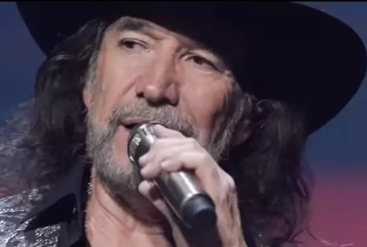 ¡Bombazo! El Buki regresa a los escenarios con Tour Gratitud 2026